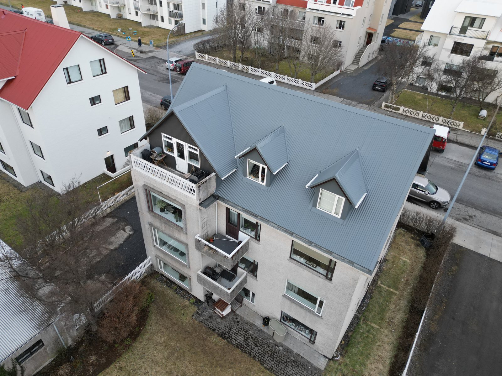 Bólstaðarhlíð 28 – Gluggaskipti og þakskipti – ljósmynd 1