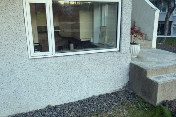 Eskihlíð 33–35 – Gluggaskipti í fjölbýlishúsi – ljósmynd 4