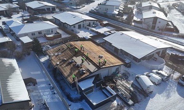 Fannafold 16 – Þakskipti með læstri klæðningu – ljósmynd 1