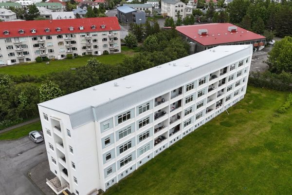 Hjarðarhagi 60–64 – Gluggaskipti í fjölbýlishúsi – ljósmynd 2