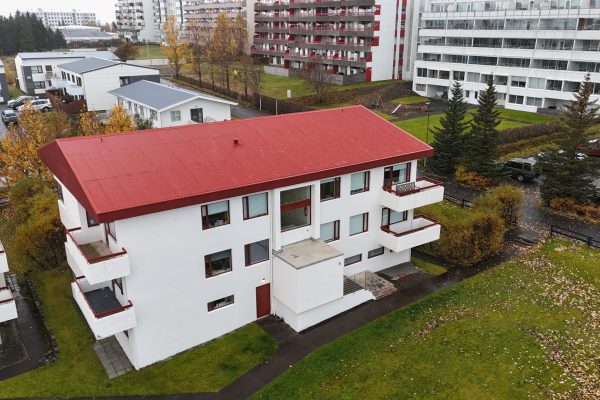 Þrastahólar 6 – Bygging og Viðhald, drónamynd 2