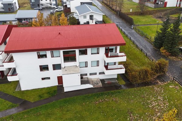 Þrastahólar 6 – Bygging og Viðhald, drónamynd 3